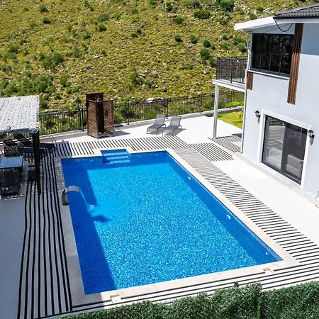 Villa Selimiye Mia *